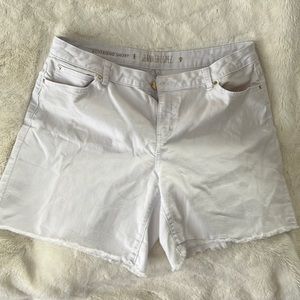 Women’s jean shorts